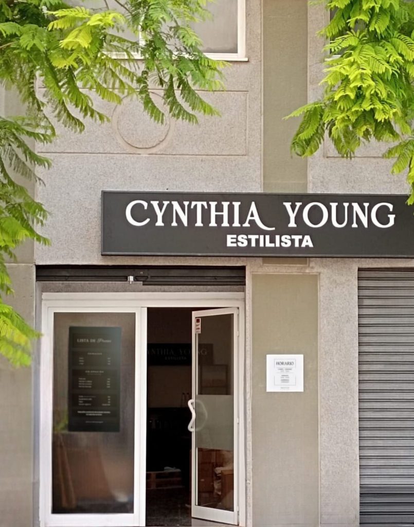 peluqueria alicante mujer estilista